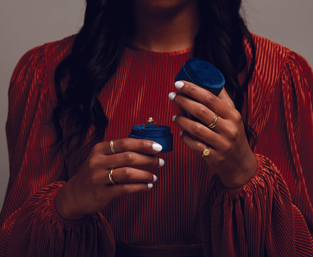 Fingers to Wear Rings On - Malleable