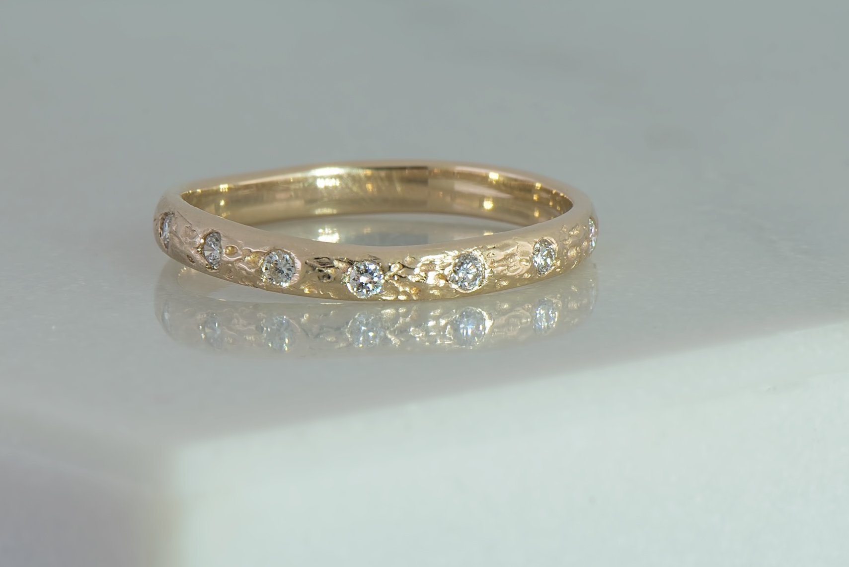 What to understand when buying a diamond - Malleable