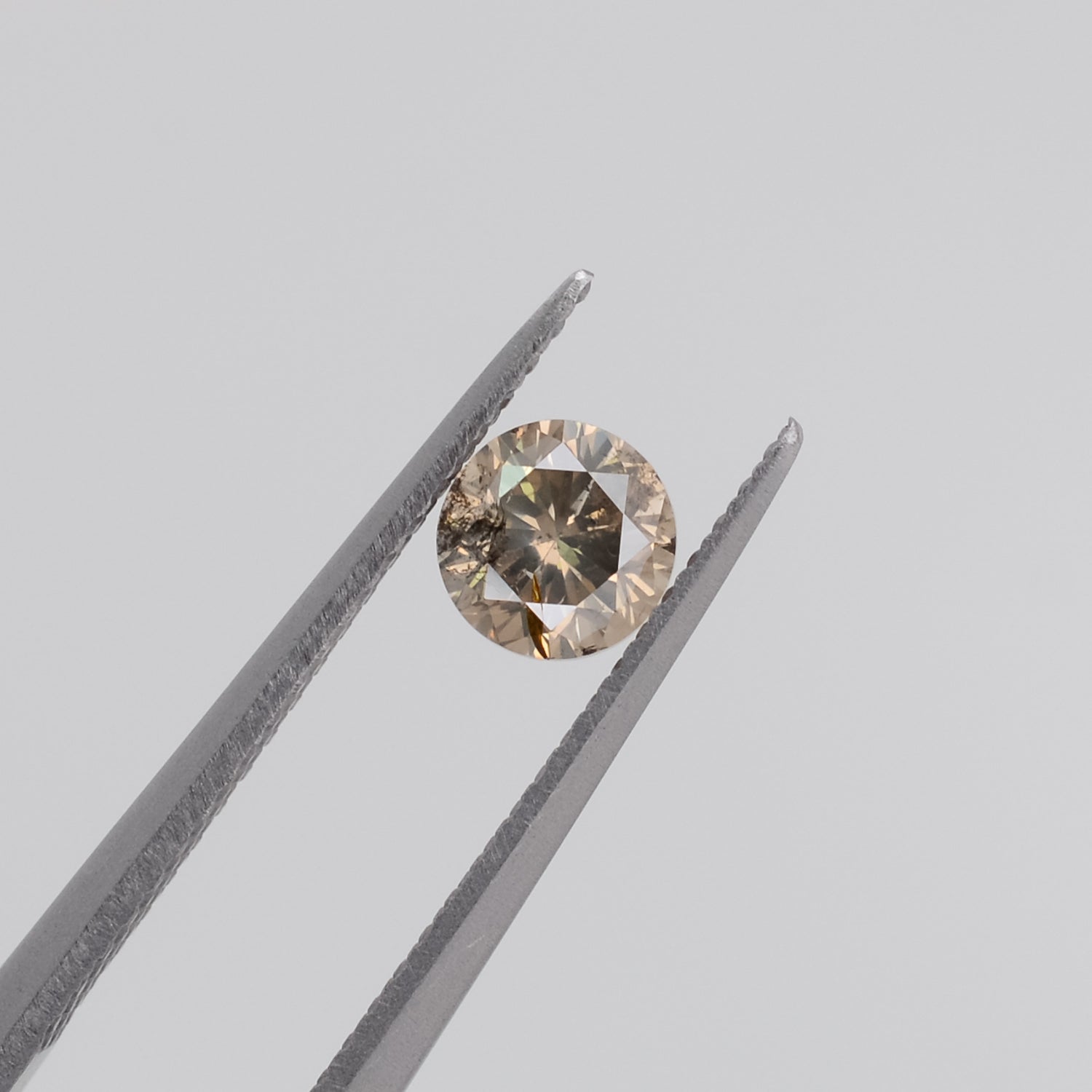 0.49ct Round Brilliant Cut Loose Salt & Pepper Diamond - Malleable Jewellers
