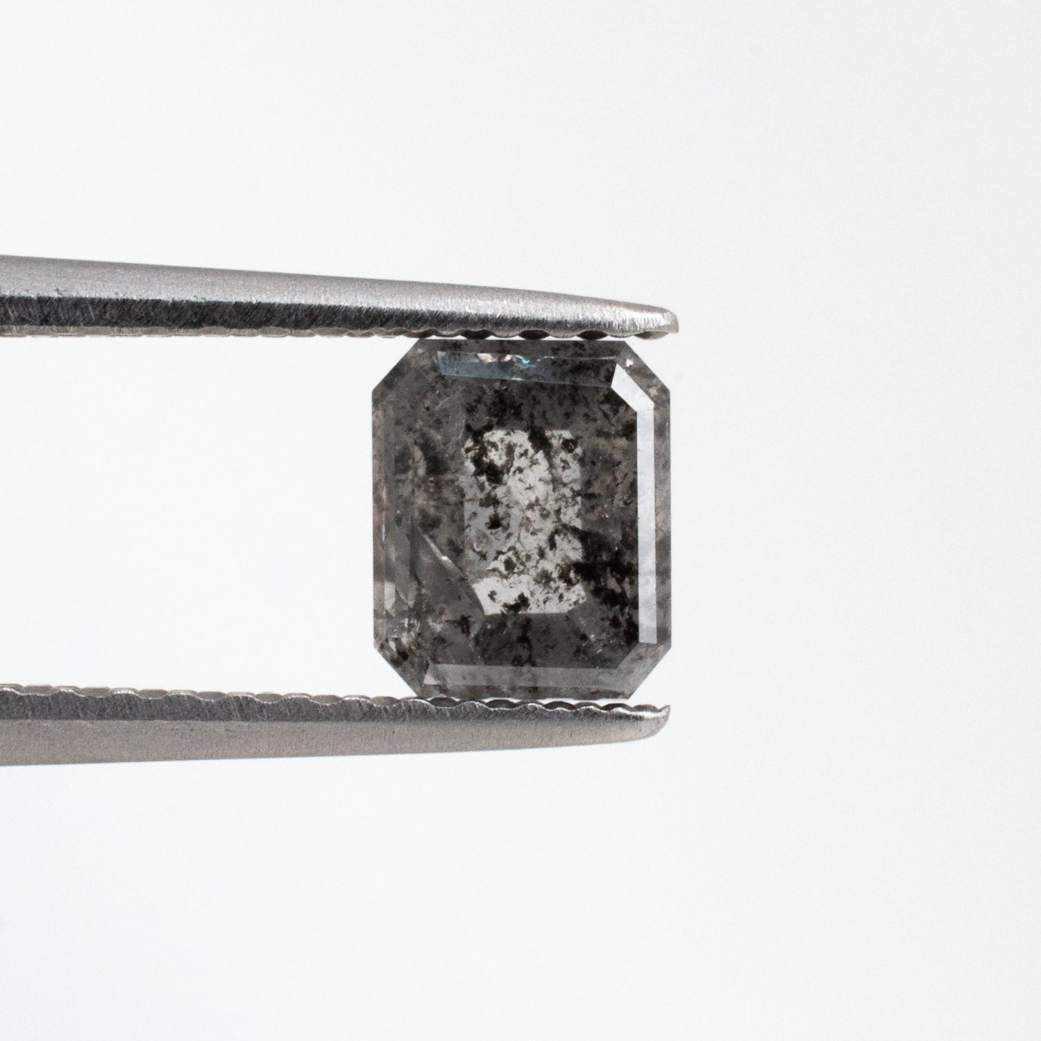 0.60ct Emerald Shaped Loose Salt & Pepper Diamond - Malleable Jewellers