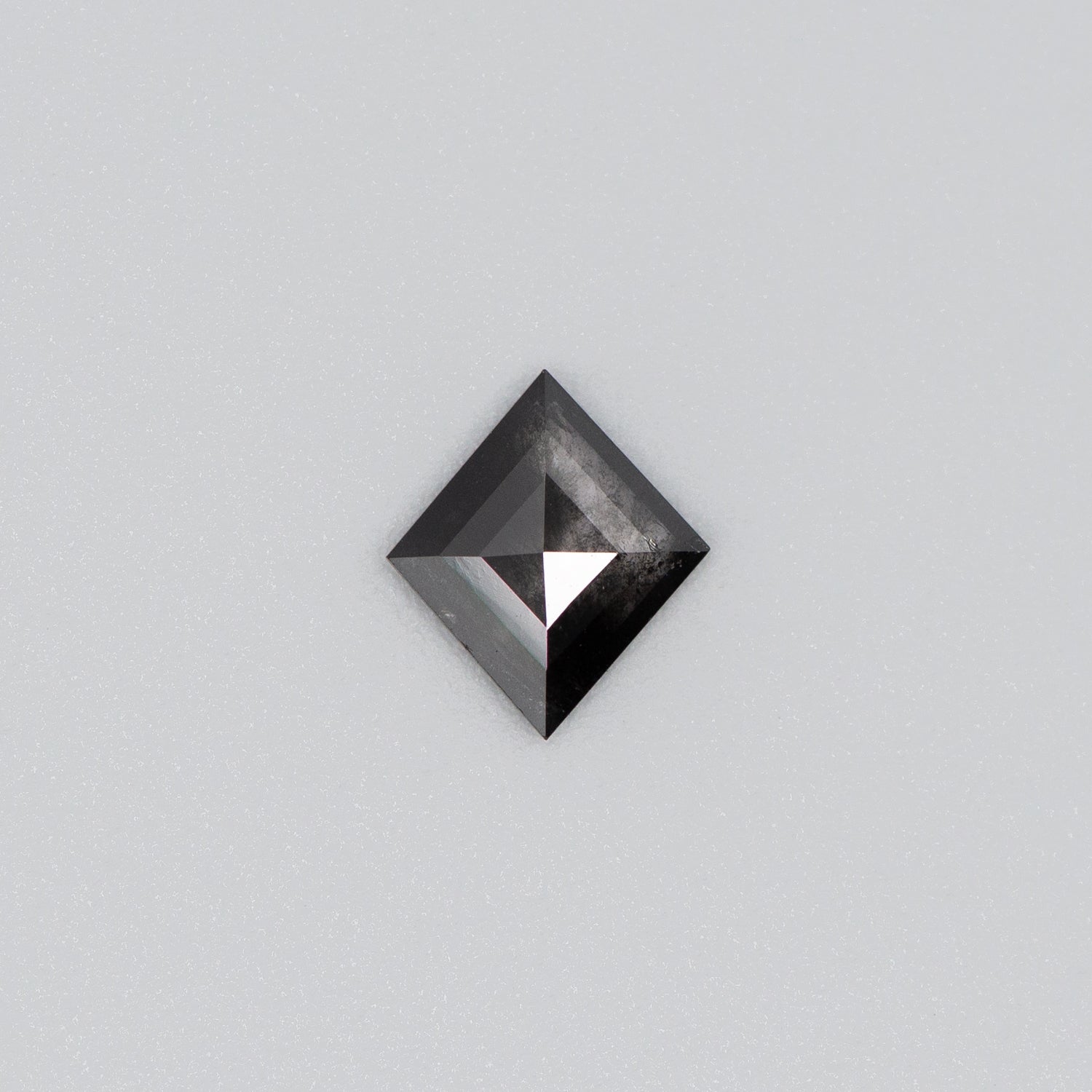 1.26ct Kite Shaped Loose Salt & Pepper Diamond Malleable Jewellers