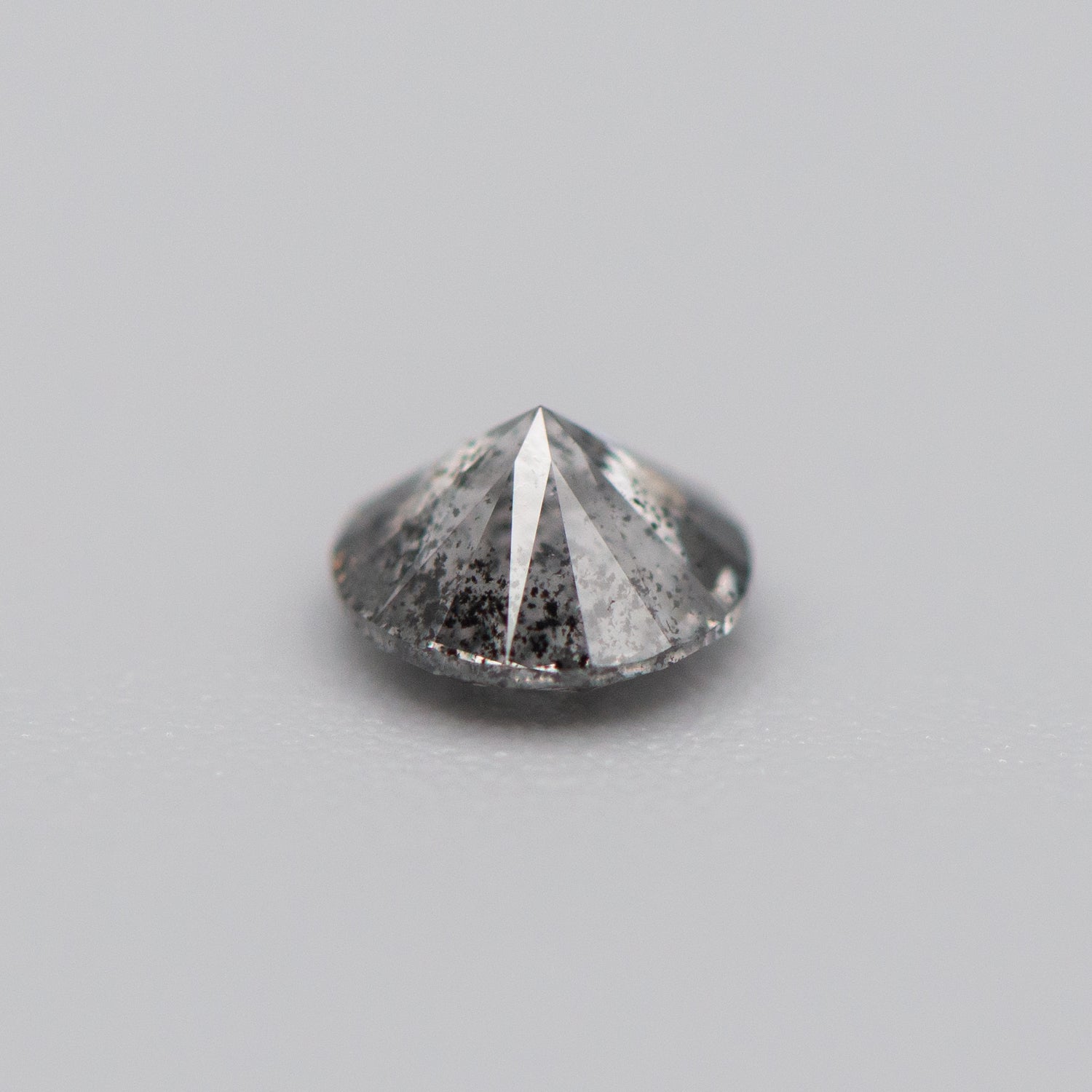 0.51 Round Shaped Light Grey Loose Salt & Pepper Diamond Malleable Jewellers