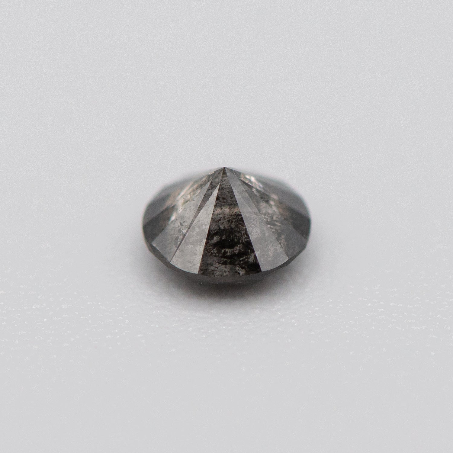 0.52ct Round Shaped Dark Grey Loose Salt & Pepper Diamond Malleable Jewellers