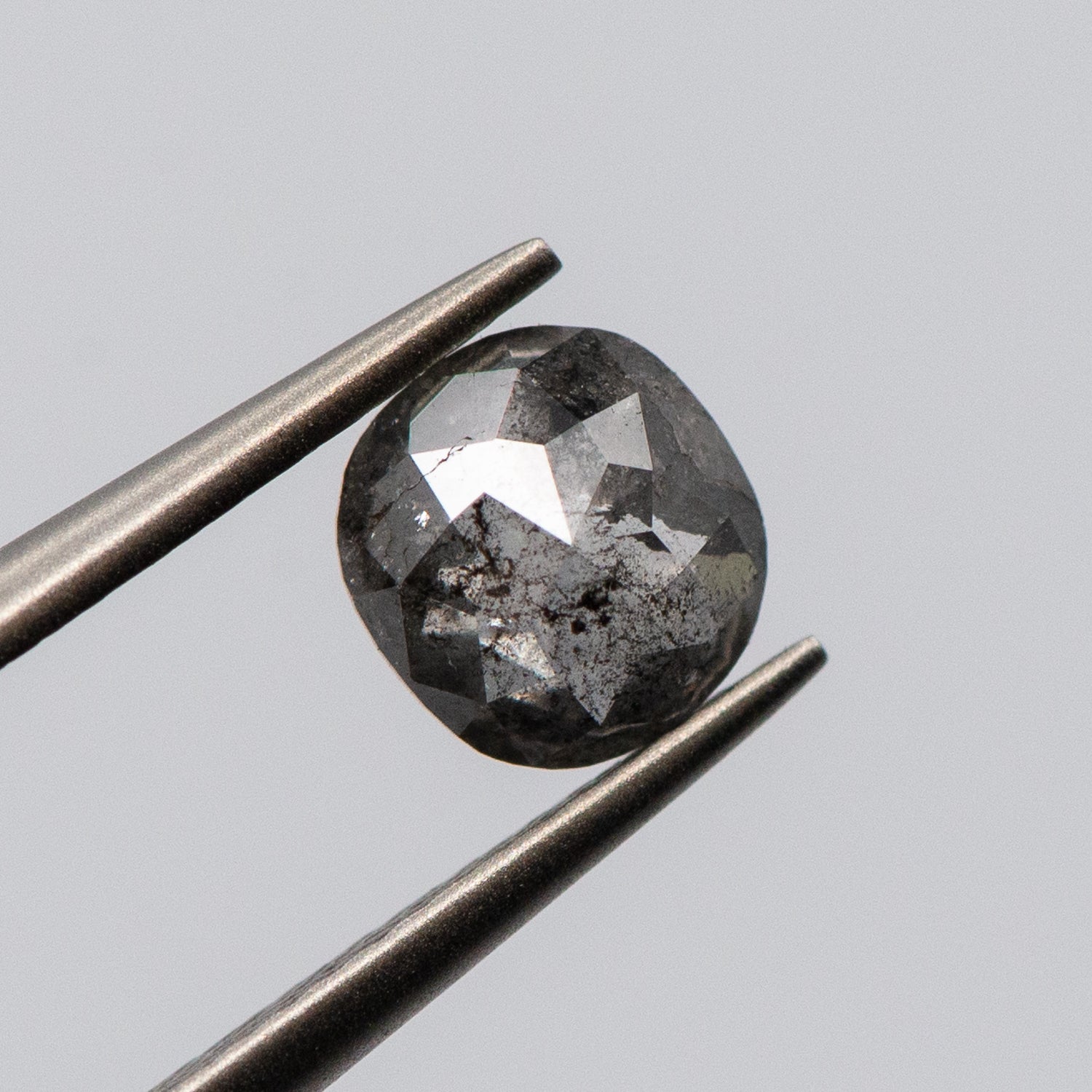 0.71ct Roval Shaped Loose Salt & Pepper Diamond Malleable Jewellers