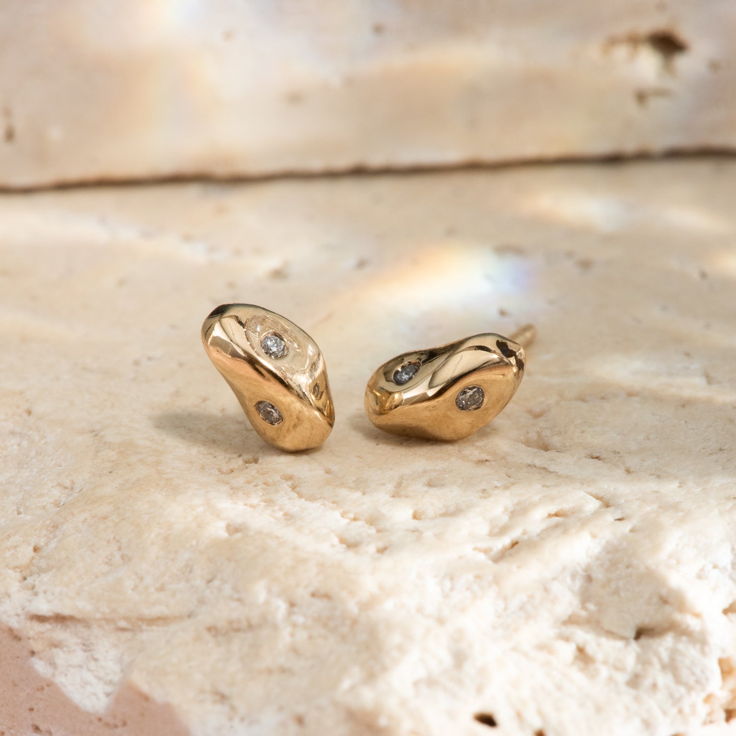 Flush Studs in Yellow Gold - Malleable Jewellers