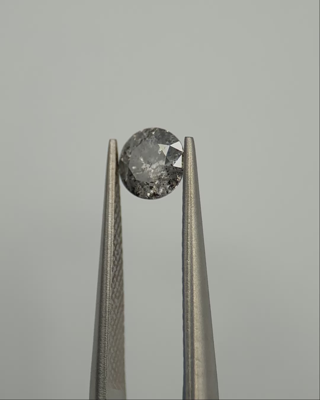 0.51 Round Shaped Light Grey Loose Salt & Pepper Diamond Malleable Jewellers