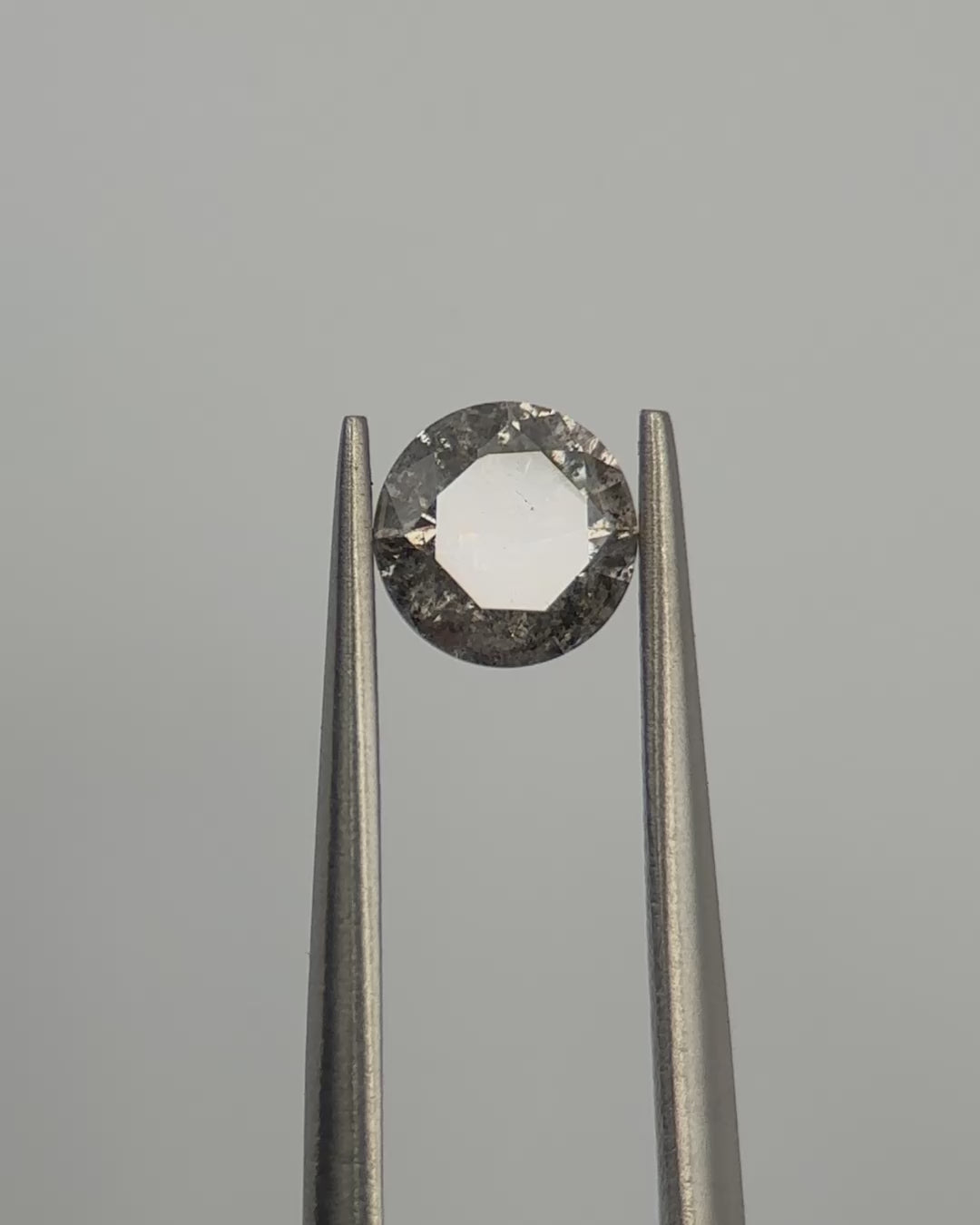 0.64ct Round Shaped Loose Salt & Pepper Diamond Malleable Jewellers