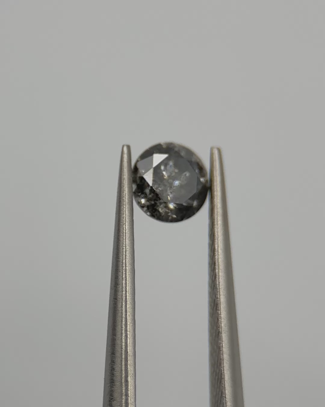 0.50ct Round Shaped Dark Grey Loose Salt & Pepper Diamond Malleable Jewellers