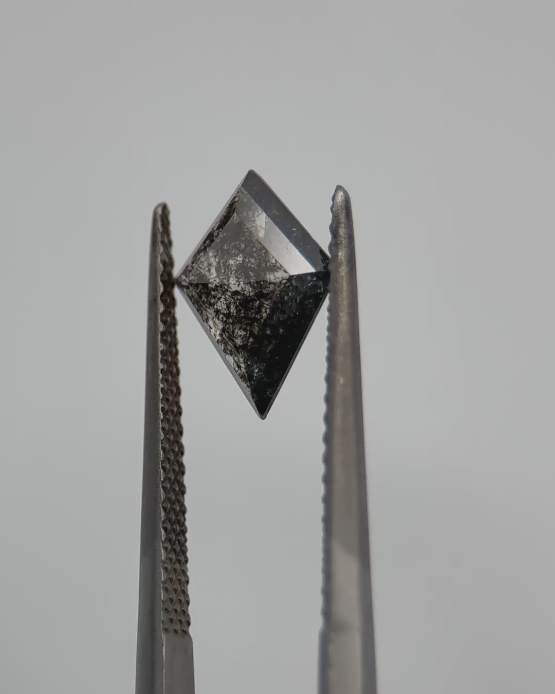 0.92ct Kite Shaped Loose Salt & Pepper Diamond Malleable Jewellers
