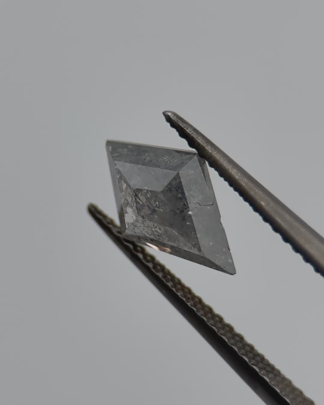 1.86ct Kite Shaped Loose Salt & Pepper Diamond Malleable Jewellers
