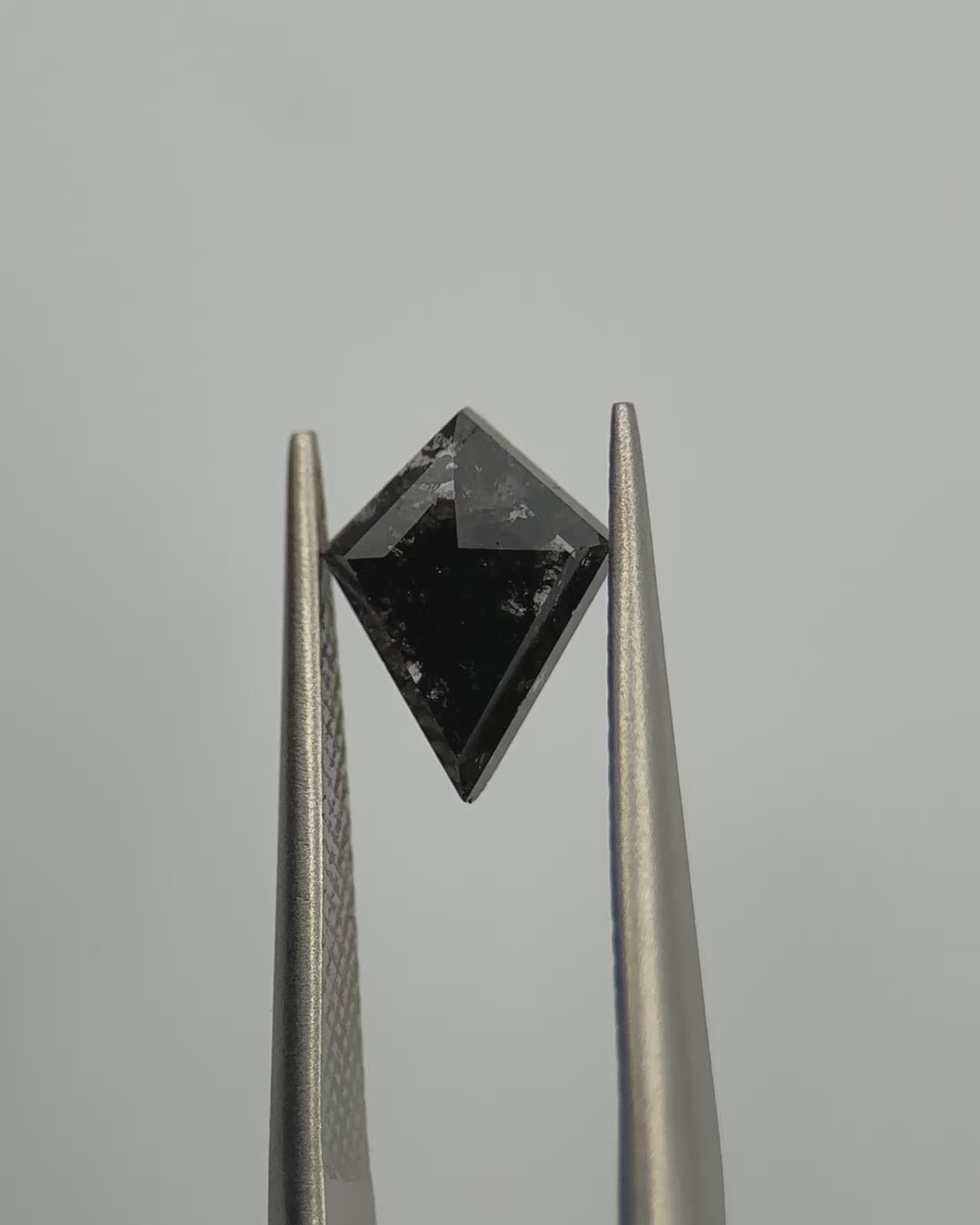 0.87ct Kite Shaped Dark Grey Loose Salt & Pepper Diamond Malleable Jewellers