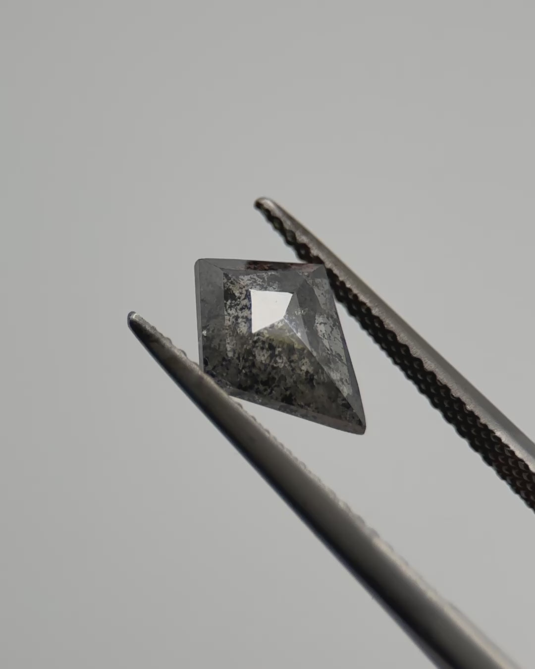 1.61ct Kite Shaped Loose Salt & Pepper Diamond Malleable Jewellers