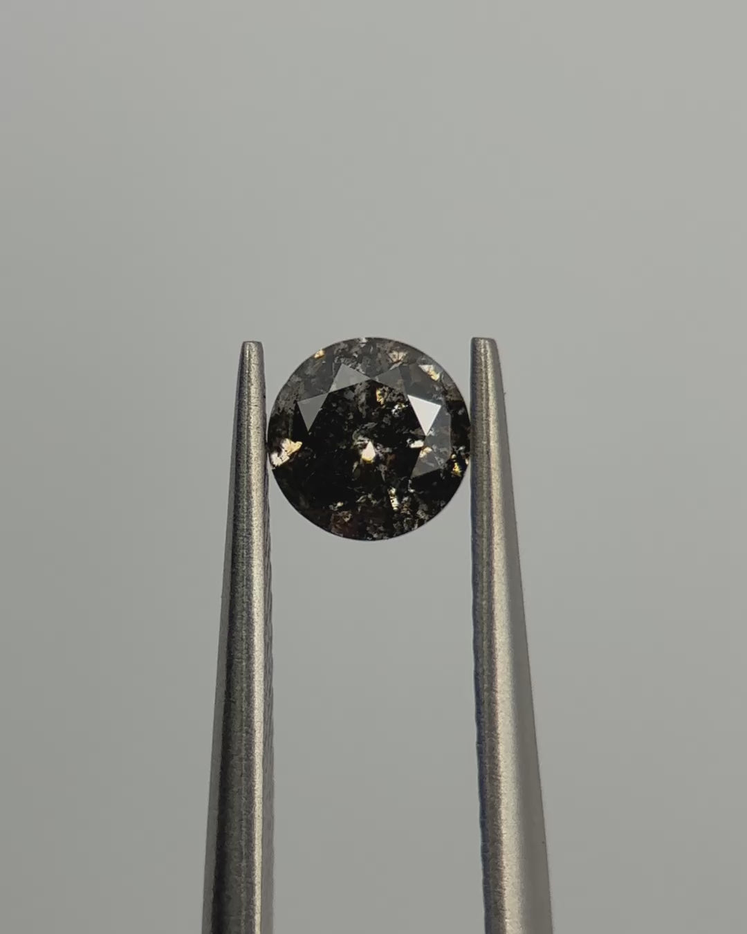 0.51ct Round Shaped Loose Salt & Pepper Diamond Malleable Jewellers