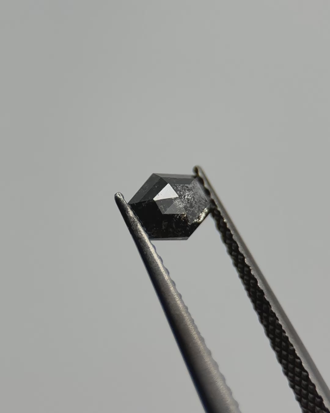 0.51ct Hexagon Shaped Dark Grey Loose Salt & Pepper Diamond