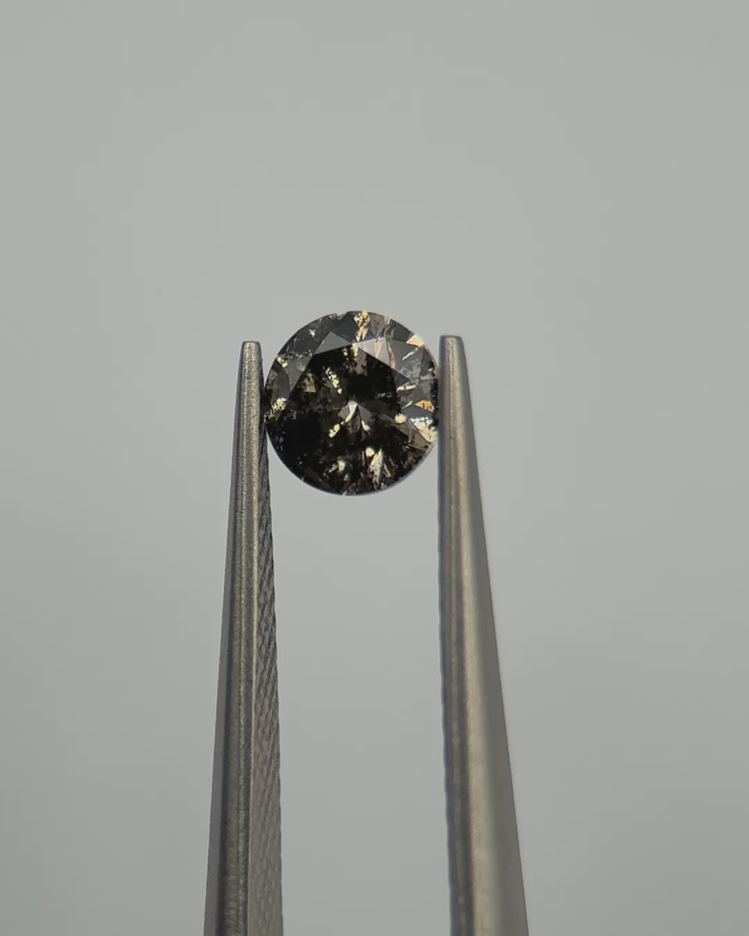 0.60ct Round Shaped Loose Salt & Pepper Diamond Malleable Jewellers