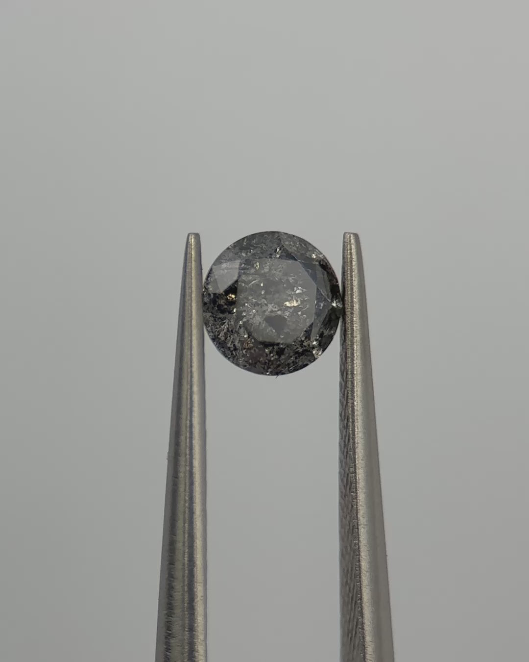 0.65ct Round Shaped Loose Salt & Pepper Diamond Malleable Jewellers