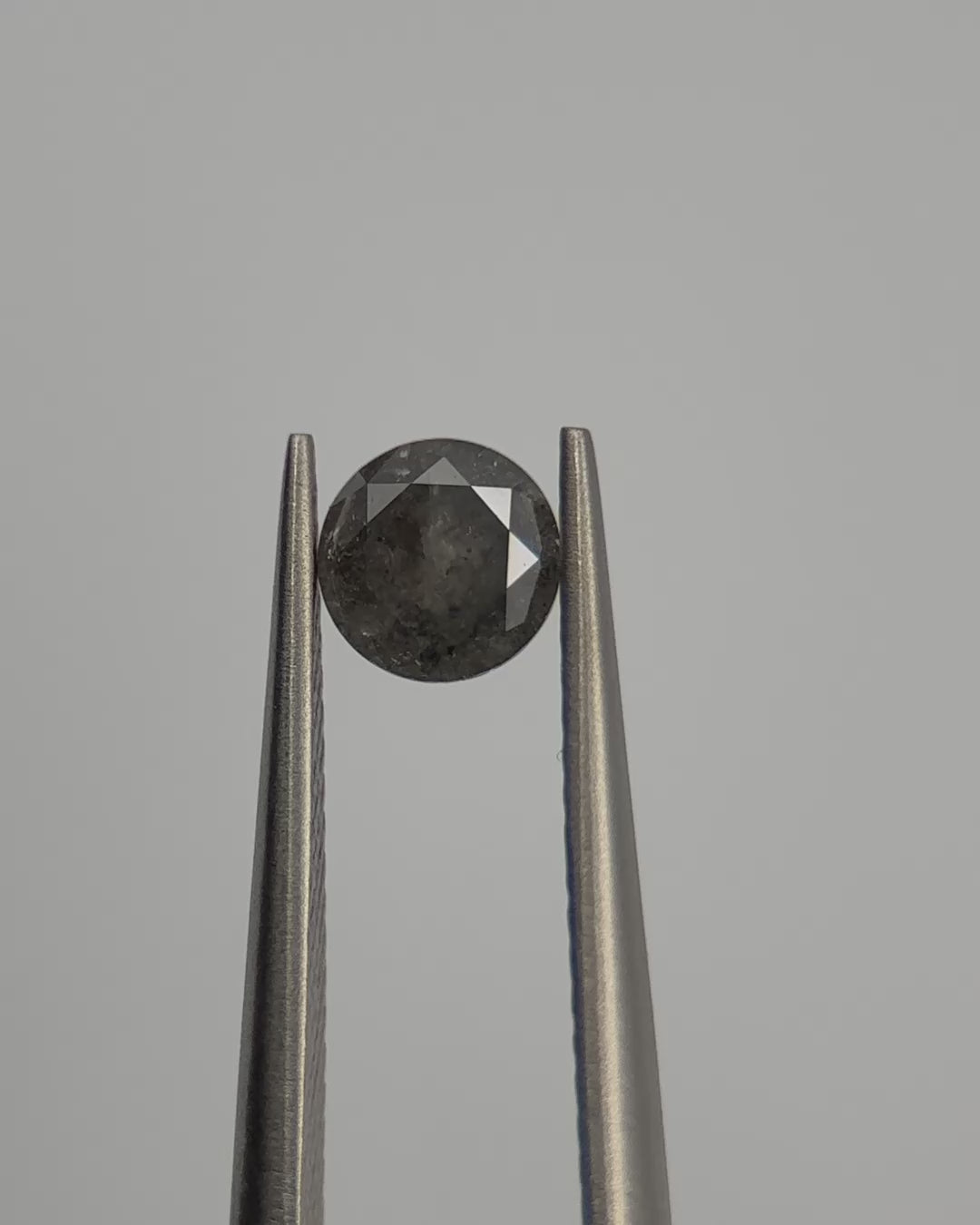 0.52ct Round Shaped Loose Salt & Pepper Diamond Malleable Jewellers