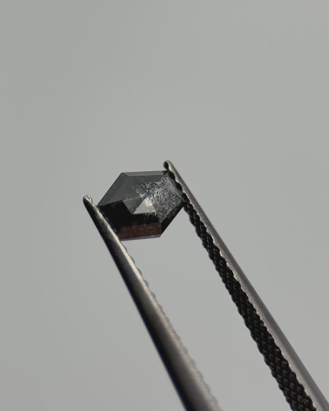 0.51ct Hexagon Shaped Dark Grey Loose Salt & Pepper Diamond